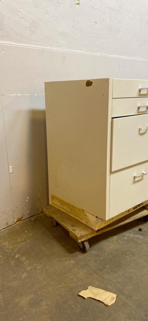 24x22x34" 2' St Charles 4 Drwr Casework Lab Cabinet(S6LLST6479)