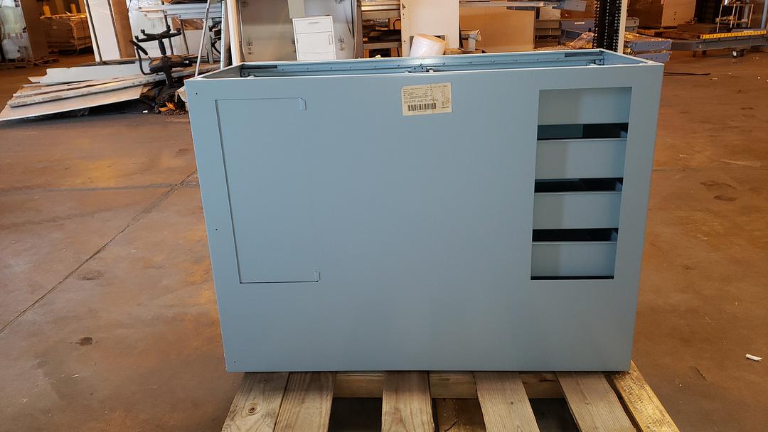 48x22x36" Fisher Hamilton Metal Lab Casework Cabinet(S6LLST7382)