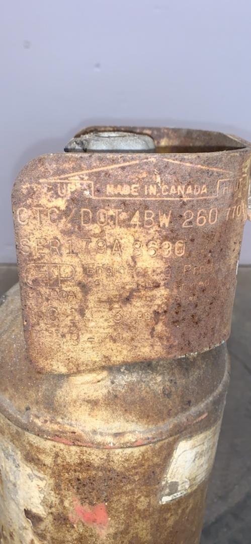 Small Metal Storage Tank 6x20"(S6LLST8819)