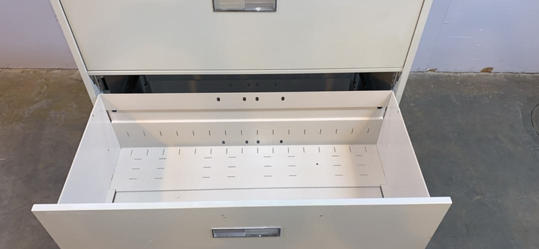 42x18x55" 4 Drawer Lateral File Cabinet(S6LLST8658)