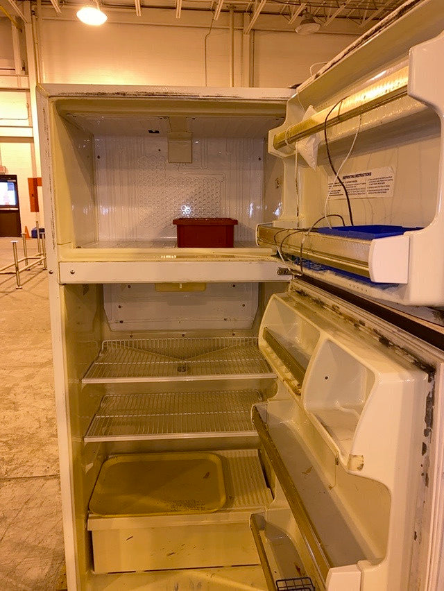 GE General Electric Laboratory Refrigerator / Freezer Combo Model TB15SPFR(S6LLST1108)