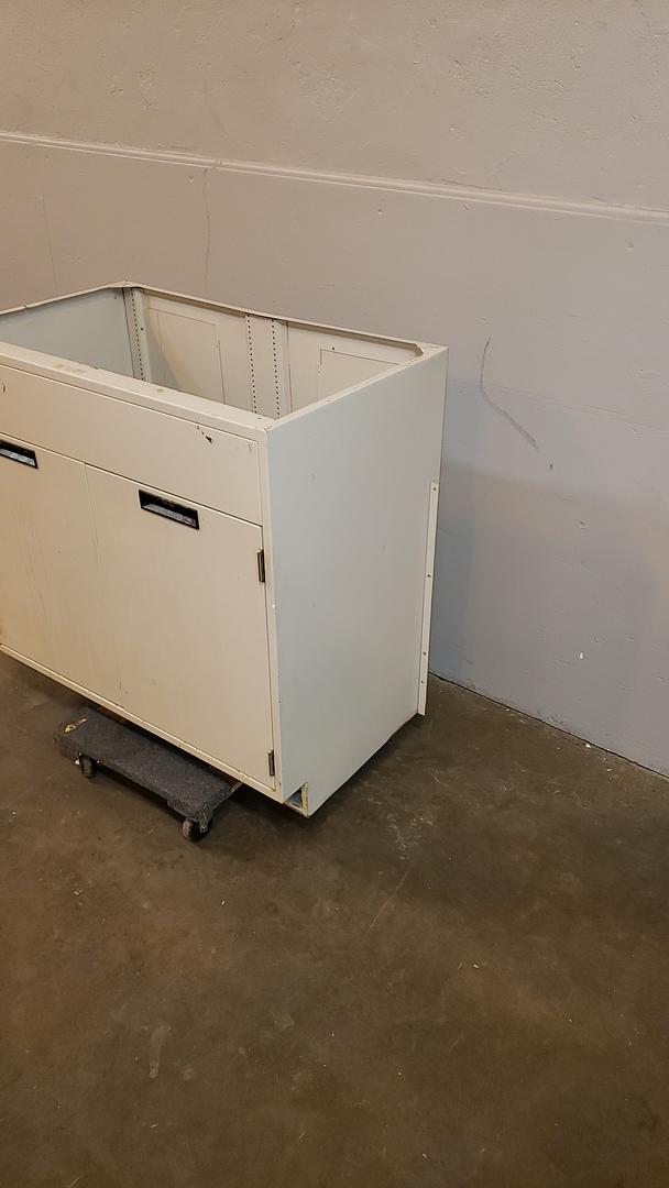 3' 2 door"s Recessed Base cabinet(S6LLST9802)