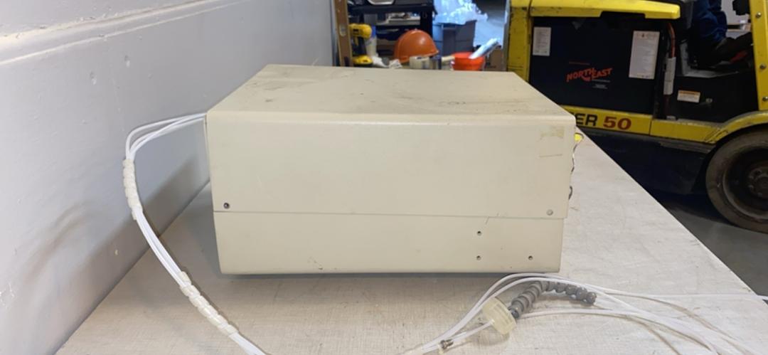 AS-IS Perkin-Elmer Model 410 Liquid Chromatograph 66891 AS-IS(S6LLST5367)
