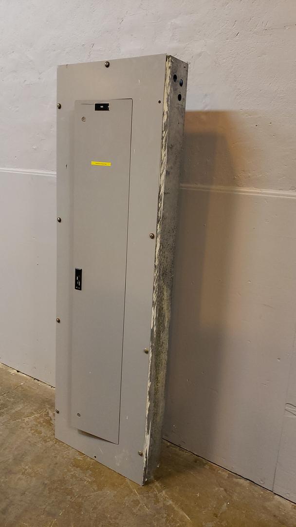 PRL1 225A Cutler Hammer PowRLine Panelboard 208/120v(S6LLST9765)