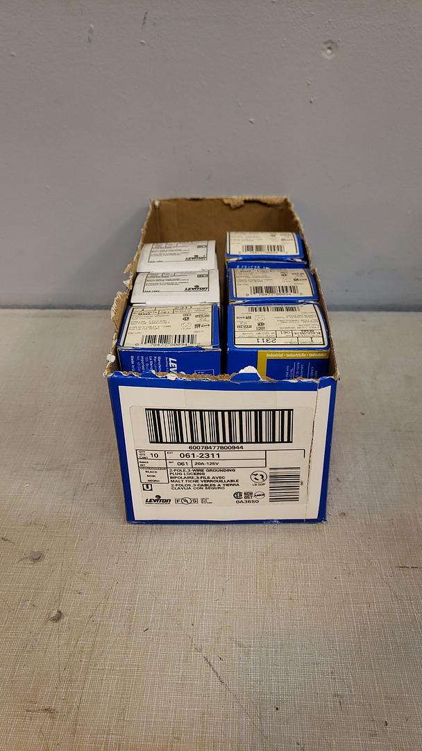 Lot of 6 Leviton 2311 2-Pole 3-Wire Grounding Plug Locking(S6LLST8951)