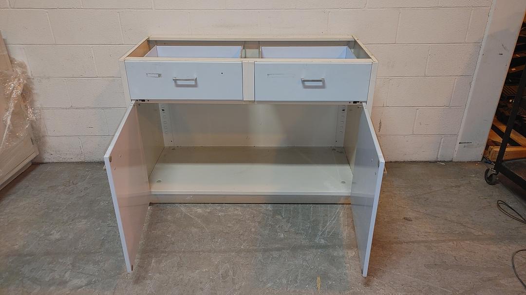 48" St Charles Casework(S6LLST11809)