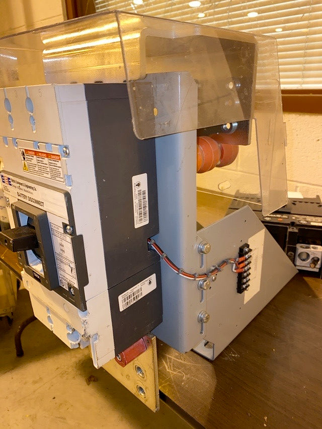1200A SIEMENS HJS3S400 Circuit Breaker (S6LLST1560)