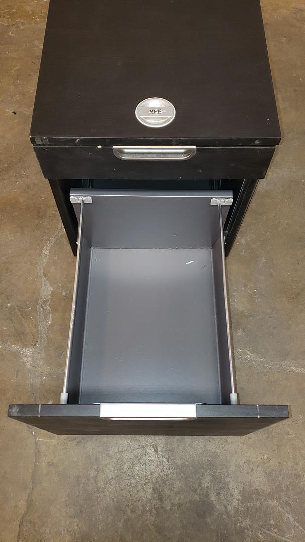 *Pickup Only* Small Rolling 2 Drawer File Cabinet W/Lock(S6LLST10076)