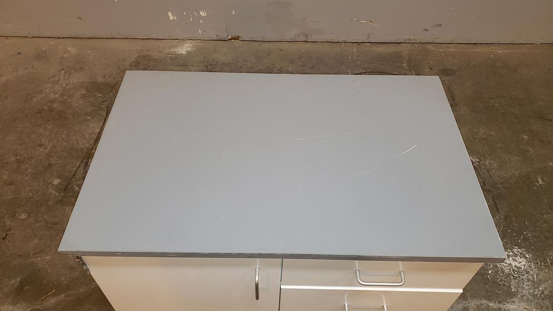 3' Rolling Metal Lab Cabinet 3-Drawer 1-Door w/ Resin Countertop (S6LLST10371)