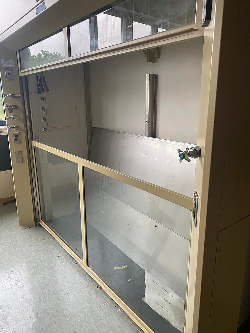 8' Walk-In Fume Hood DuraLab Ducted Vertical Sash(S6LLST5091)