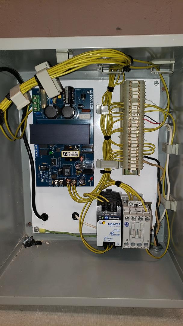 Allen Bradley 900-TC8 Temp Controller in Lockable Hoffman Enclosure(S6LLST10029)