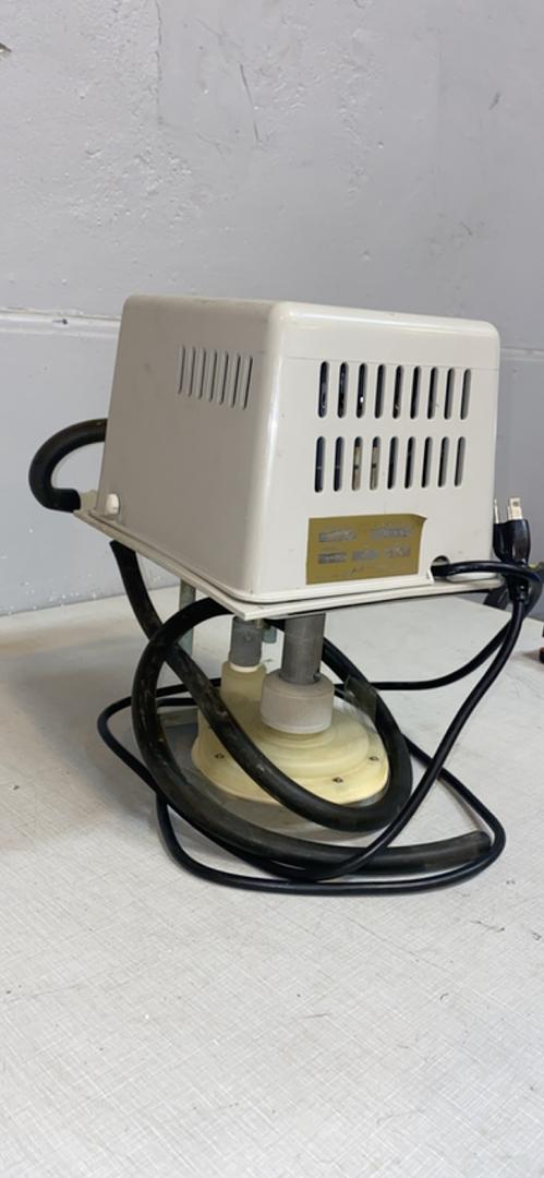 Cole-Parmer Aspirator Pump 7048-0(S6LLST5524)