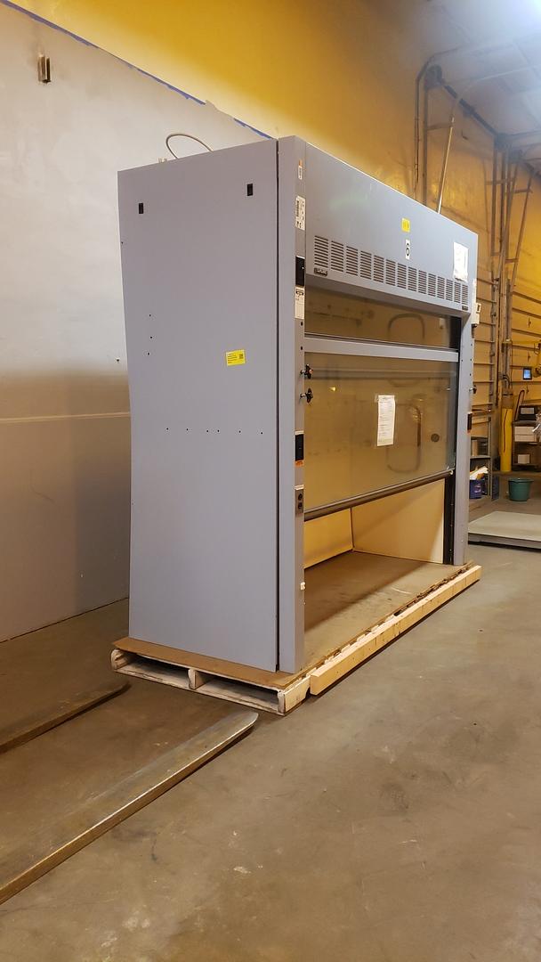 8' Walk-In Hamilton Fume Hood SAFEAIRE Horizontal Sash(S6LLST9510)