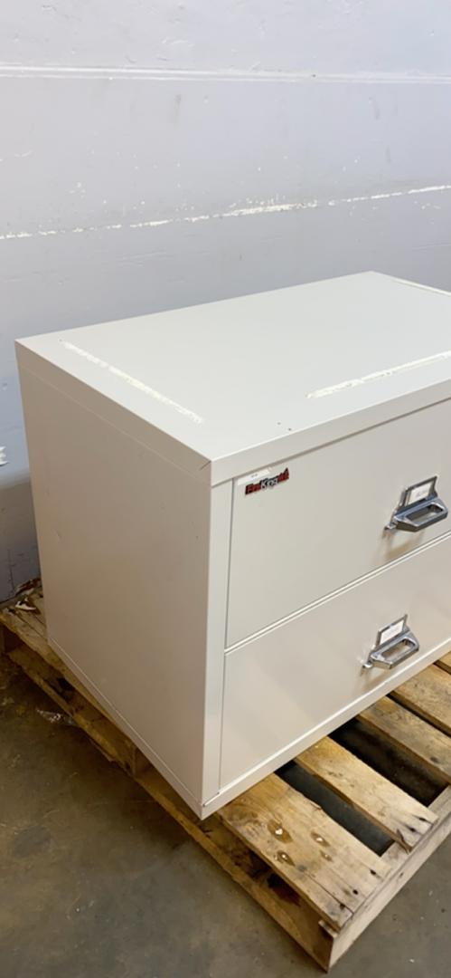 2 Door Fire King Fireproof Cabinet w/ Key(S6LLST6587)