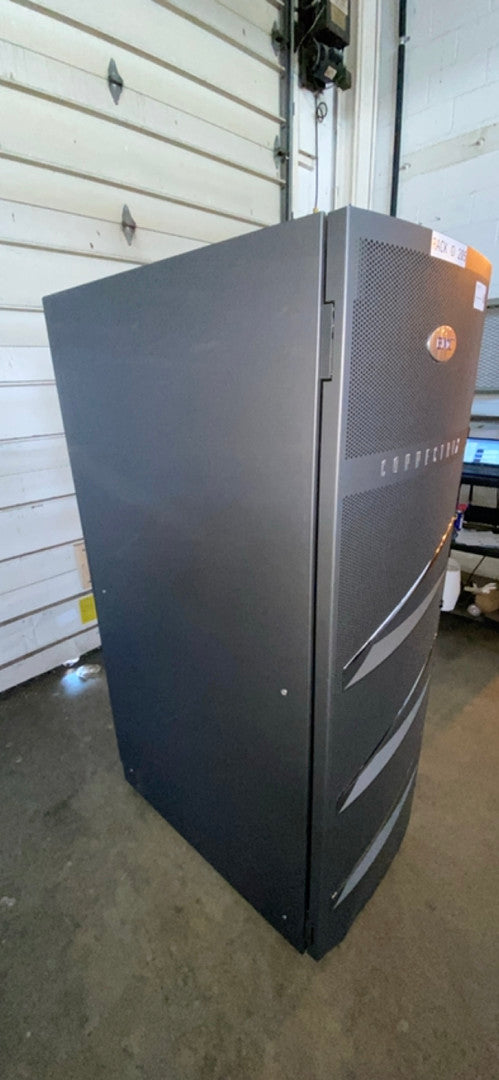 42U EMC2 Server Rack Cabinet (S6LLST3156)