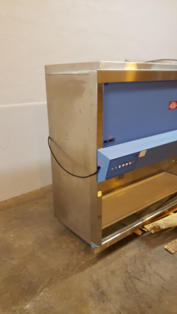 NUAIRE Biosafety Cabinet 6' NU-425-600 w/ Stand(S6LLST9460)