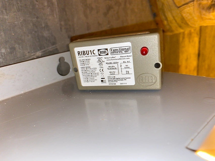 Eaton Cutler Hammer ECH1801CJC Freedom NEMA motor control starter 480/120V(S6LLST0997)