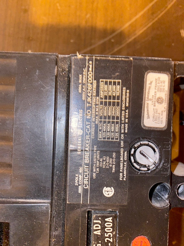 GE TJK426F000 250A Circuit Breaker(S6LLST1561)