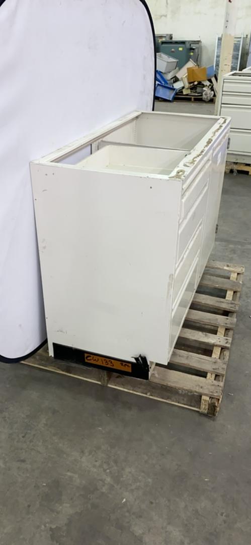 48" Kewaunee Contour 4 Drawer 1 Door Casework(S6LLST6255)