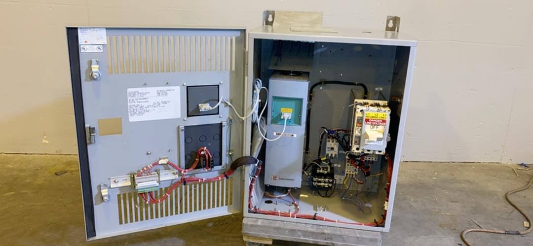 CutlerHammer HV9000 VFD 480v HV9F75BGVSM0B00I3(S6LLST4258)