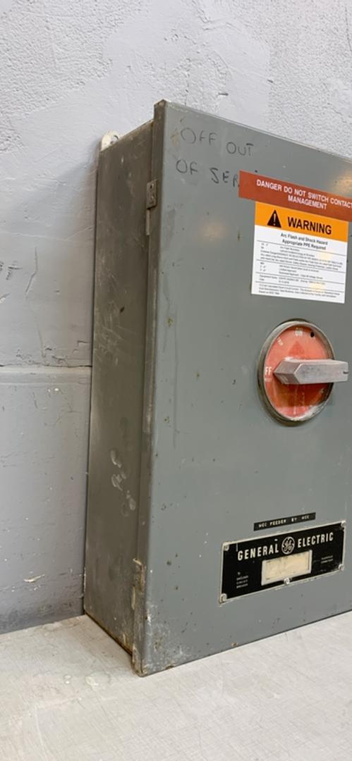 GE TJ400J NEMA 12 Circuit Breaker Enclosure w/ Breaker 250 Amp(S6LLST10326)