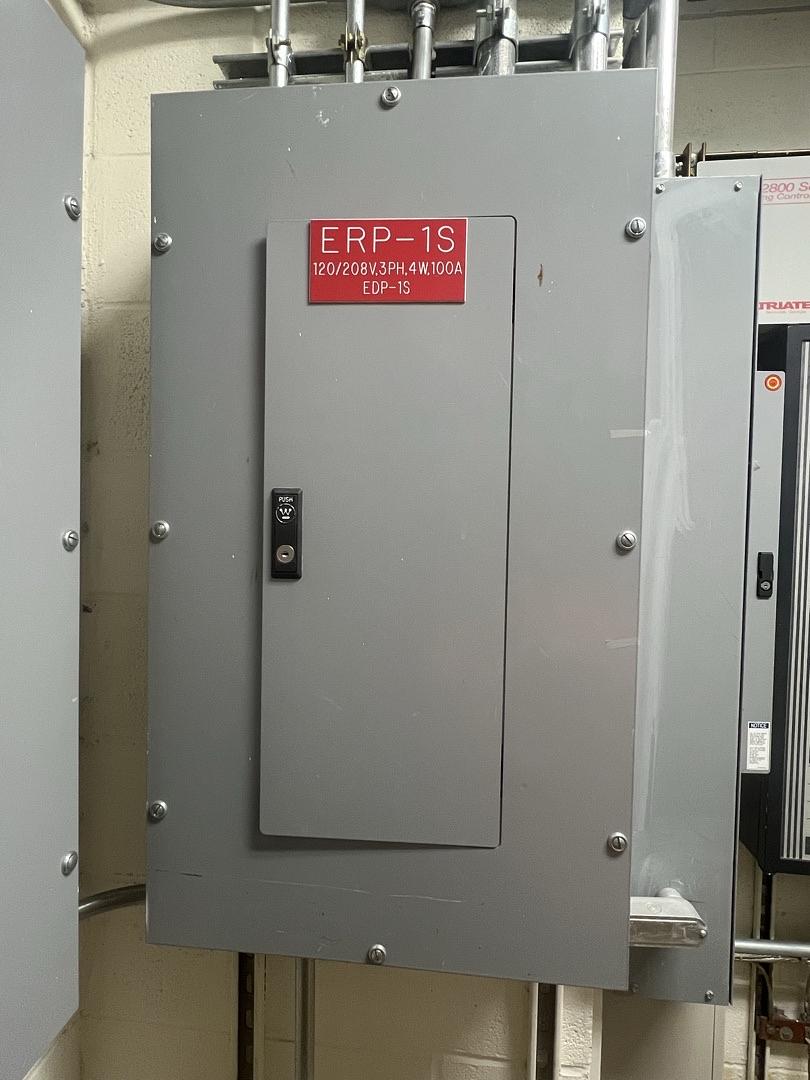 100A 3PH PRL1 Panelboard 42 Circuit Neut. 100A w/ Main Compact(S6LLST13231)