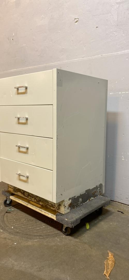 24x23x34" 2' St Charles 4 Drwr Casework Lab Cabinet(S6LLST6492)