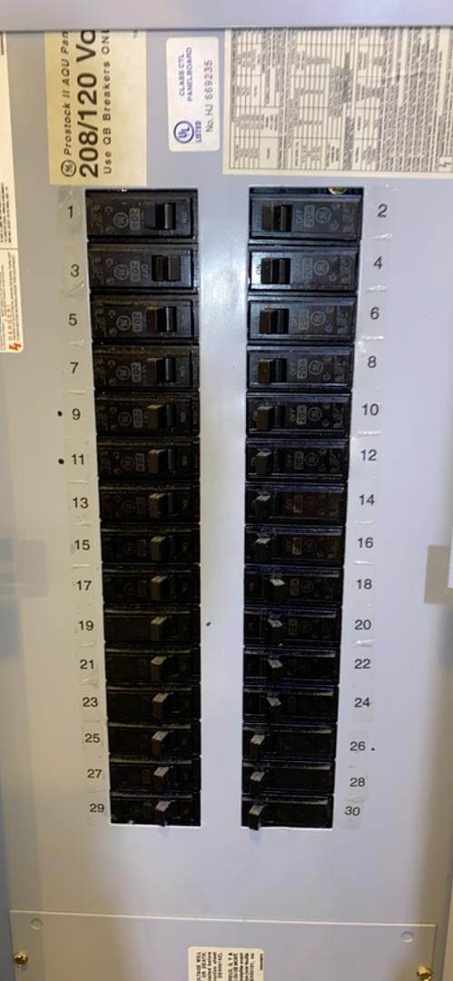 225A GE Panelboard 208v 3PH Loaded(S6LLST3832)