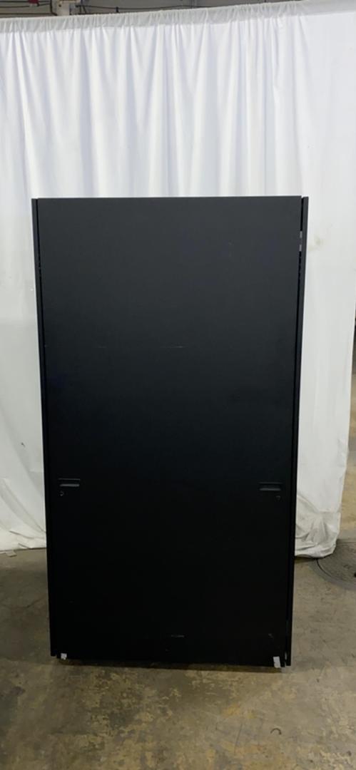 42U Hitachi Server Rack(S6LLST4838)