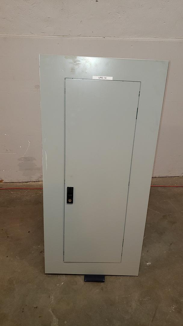 GE 225A Breaker Panel Board 208/120 Loaded(S6LLST12097)