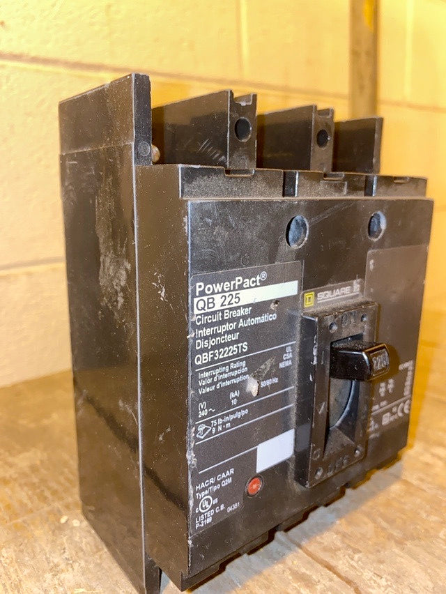 Square D, QBF32225TS, 225A(S6LLST1312)