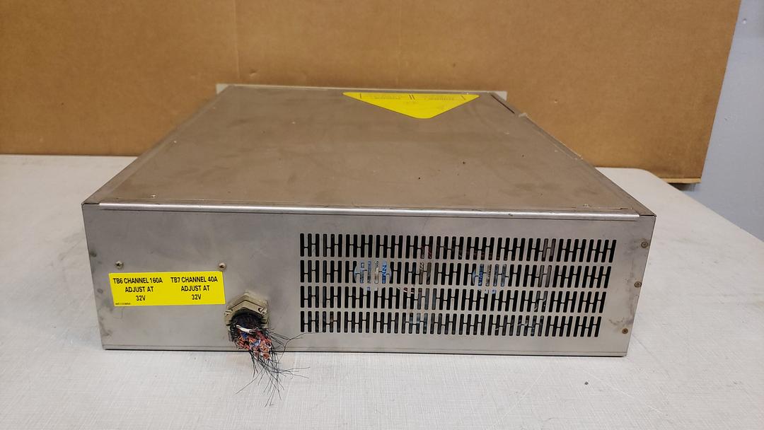 Bruker Type BLAH 1000 200-400 MHz Amplifier(S6LLST8213)