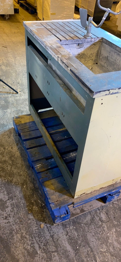 47" Duralab Black Epoxy Sink Bundle(S6LLST2268)