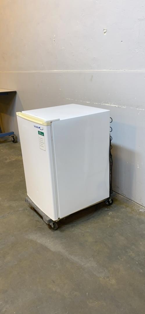 VWR Freezer U2004GA15 Tested(S6LLST5850)