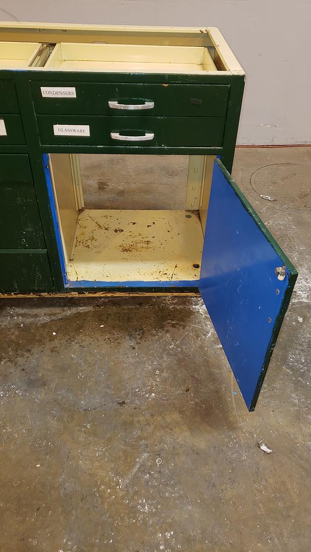 4' Kewaunee Casework 8 Drawers 1 Door(S6LLST11368)