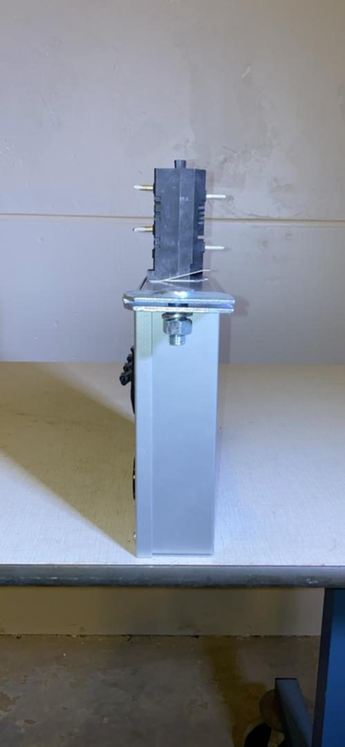 30A STARLINE Busway Tap Box 208/120 CBMY5E28520(3)L6304(S6LLST4307)