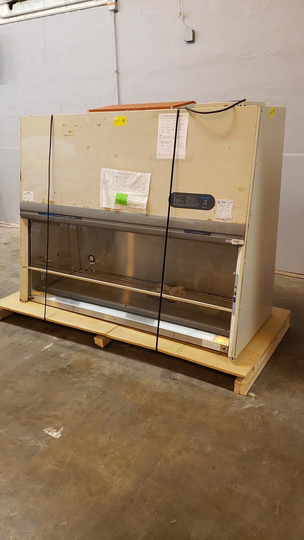 *Pickup Only* 6' LABCONCO Biosafety Cabinet AS IS(S6LLST10839)