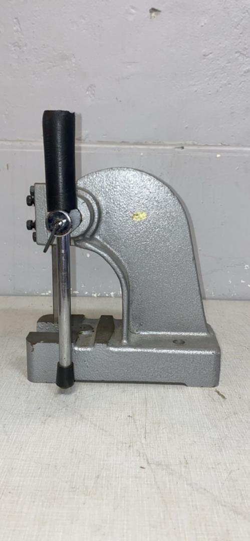 5x10x10 Clamp / Press(S6LLST6880)