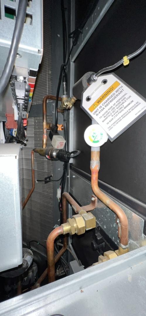 APC ACRD100 Air Cooled "InRow" ACs '10 SC Series 3 TON(S6LLST8373)