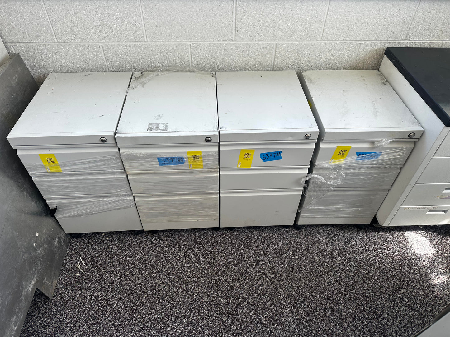 15" Rolling Filing Cabinet (SKU: 5397AA)(5397AA)