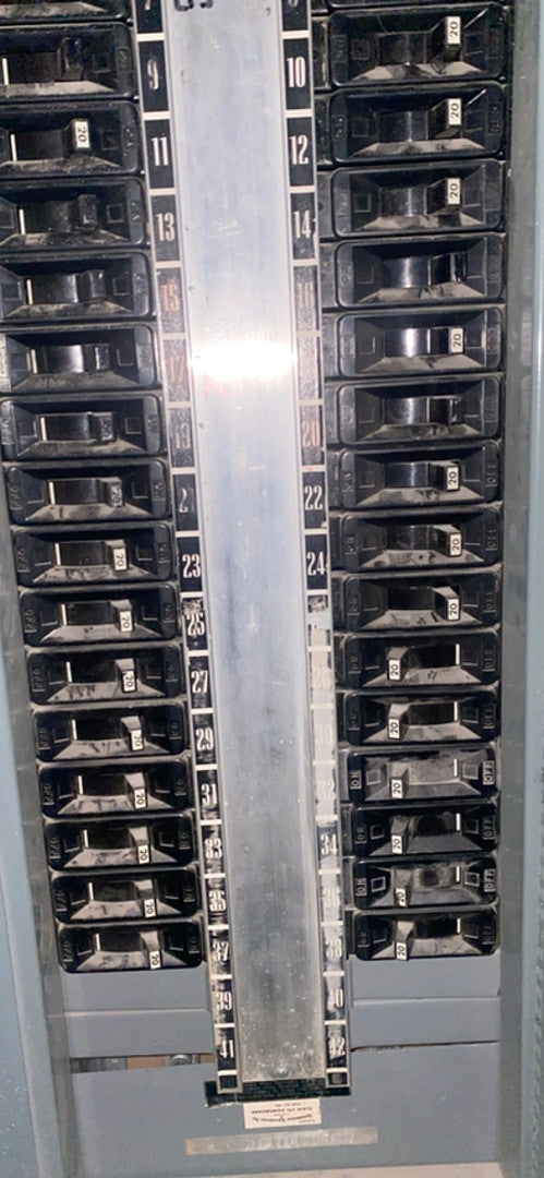 United Control 42 Pole Panelboard Loaded w 20A 1 Pole Breakers(S6LLST3278)