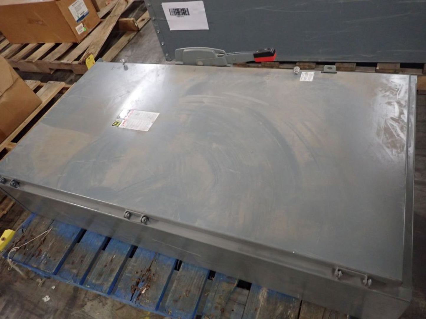 Square D 400A Heavy Duty Safety Switch Cat HV365R 600V, Type: 3R Enclosure