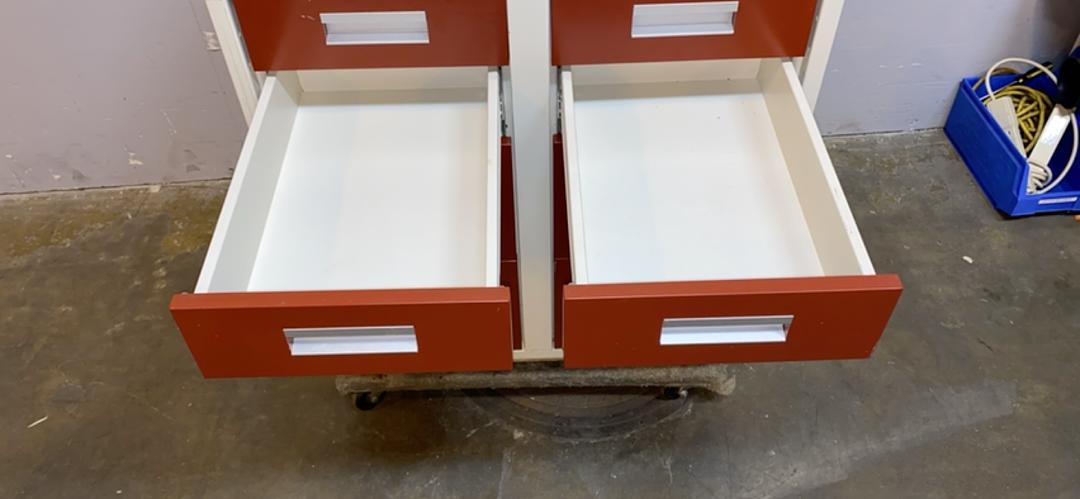 30" 8 Drawer Casework(S6LLST5743)
