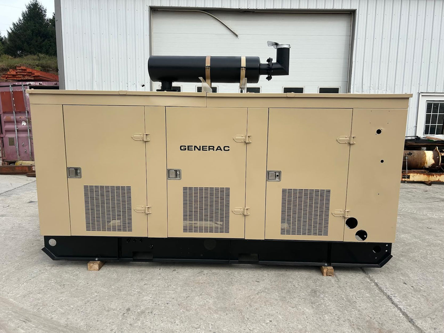 250KW Generac Diesel Generator 3PH '95 621hrs Tested