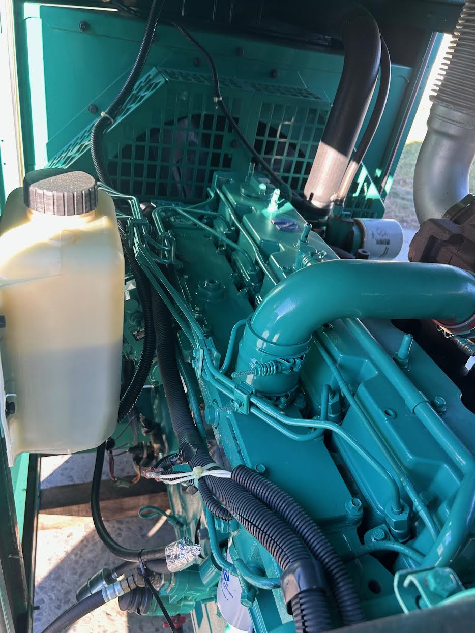 125KW Onan Cummins Diesel DGEA-4958042 12j0/208 3ph 1080hrs Enclosed TESTED