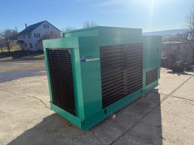 250KW Cummins Onan LTA-G1 Diesel Generator 3PH '05 768hrs Tested