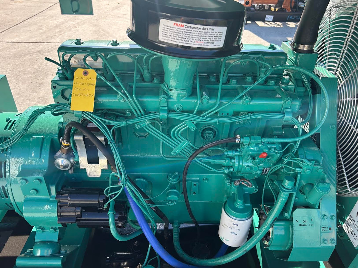 Cummins Onan 30DGAD 30 kW Diesel Generator 120/240V 277/480V Subbase Tank 952Hr