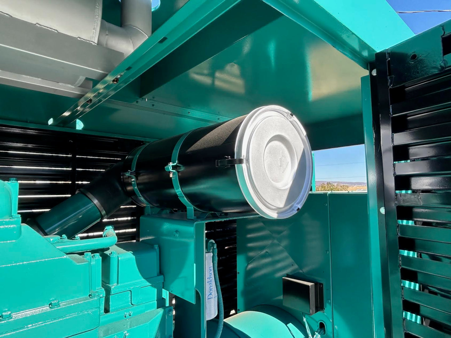 400KW Cummins KTA19G2 Diesel Generator 400DFEB 1137hrs TESTED