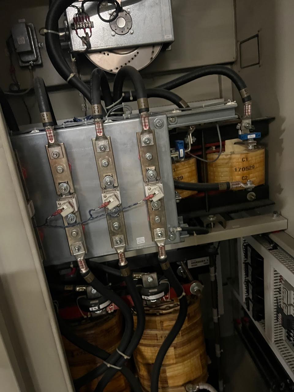 SatCon Power Systems Utility Interactive Solar Cell Inverter AE-225-60-PV-A