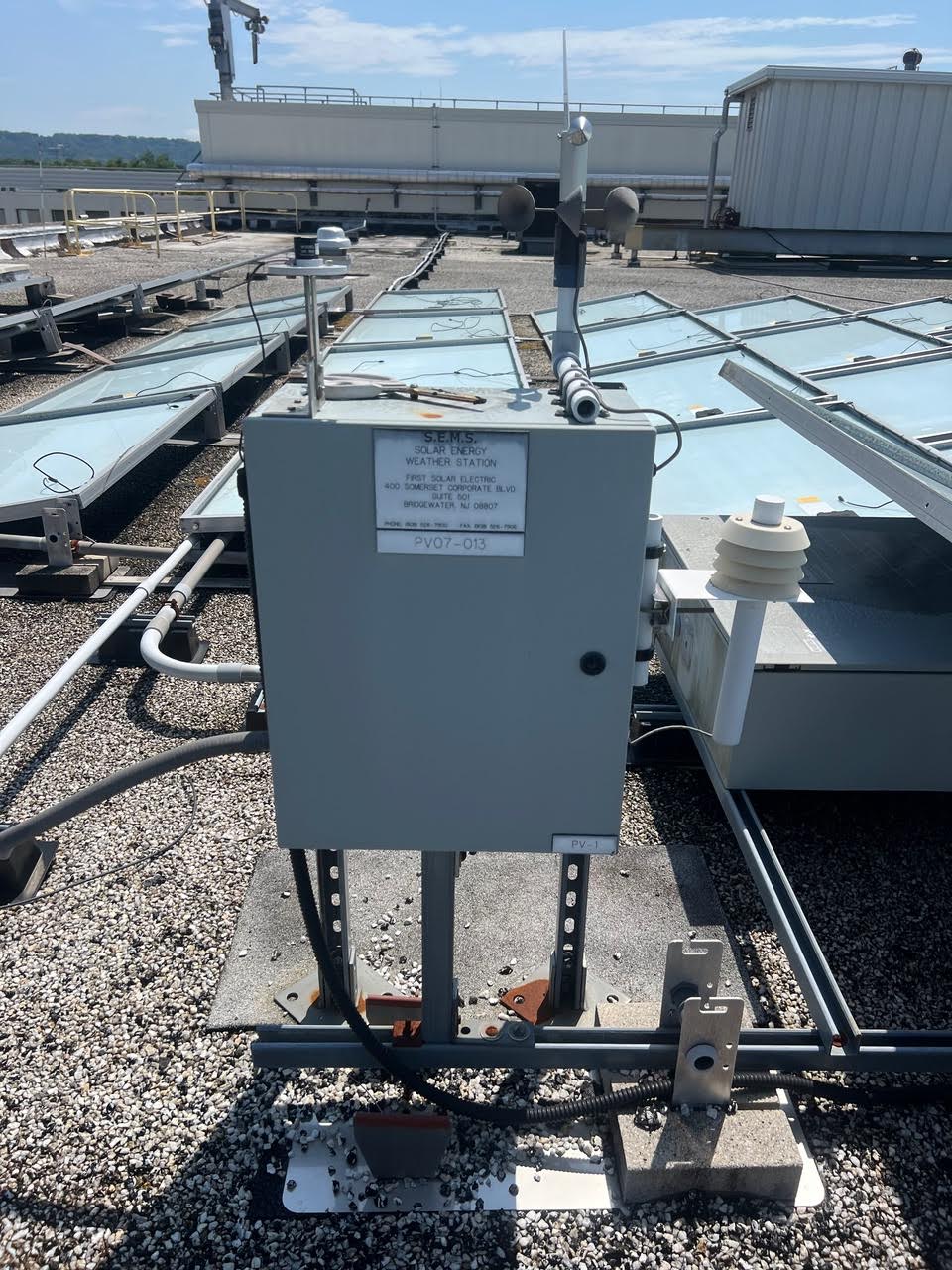 300W Solar Array SCHOTT Solar model ASE-300-DGF/60